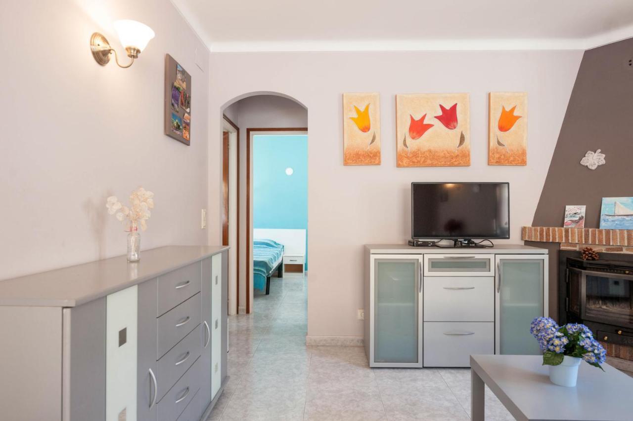 Yvonne Villa L' Escala Ngoại thất bức ảnh