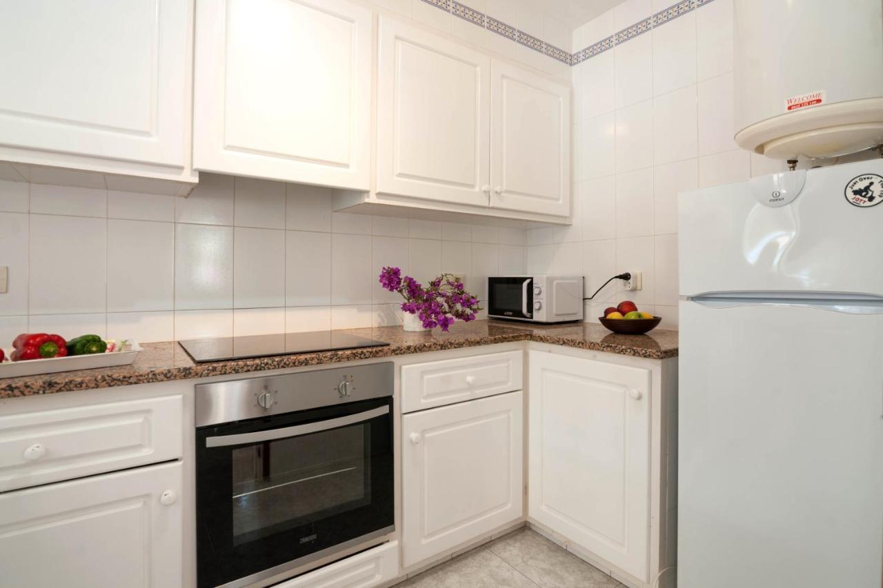 Yvonne Villa L' Escala Ngoại thất bức ảnh